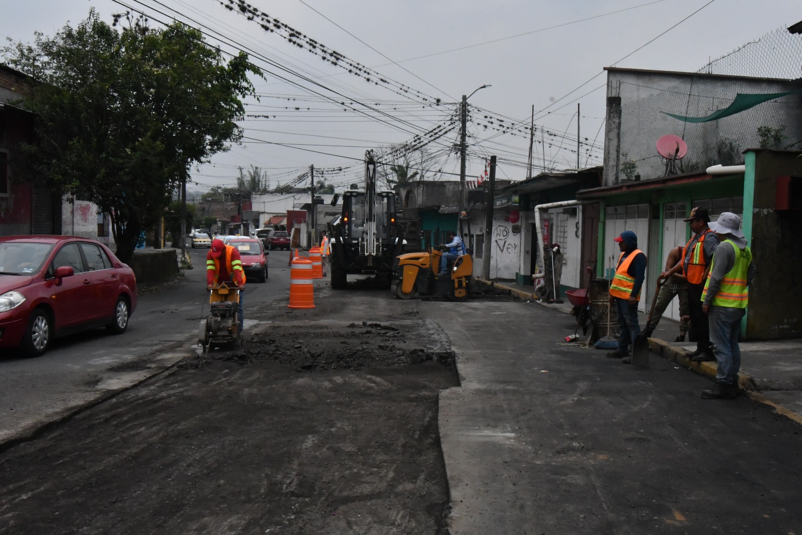 Avanzan trabajos de bacheo de concreto hidráulico y asfalto en la ...